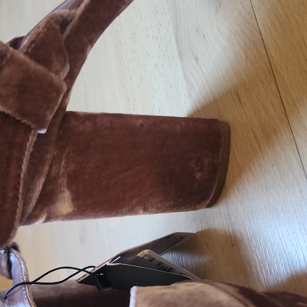 Zara Platform Shoes - Picture 4 of 6